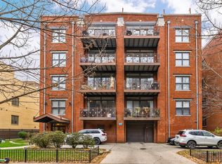 2225 W Wabansia Ave APT 402, Chicago, IL 60647