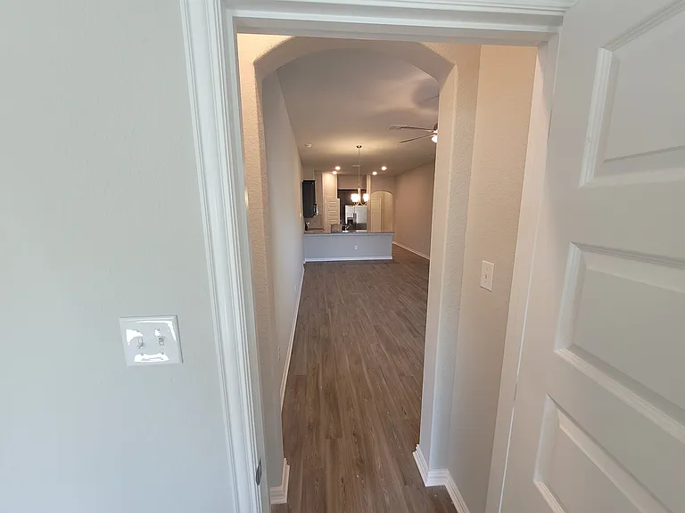 9318 Clark Cv — Photo 14