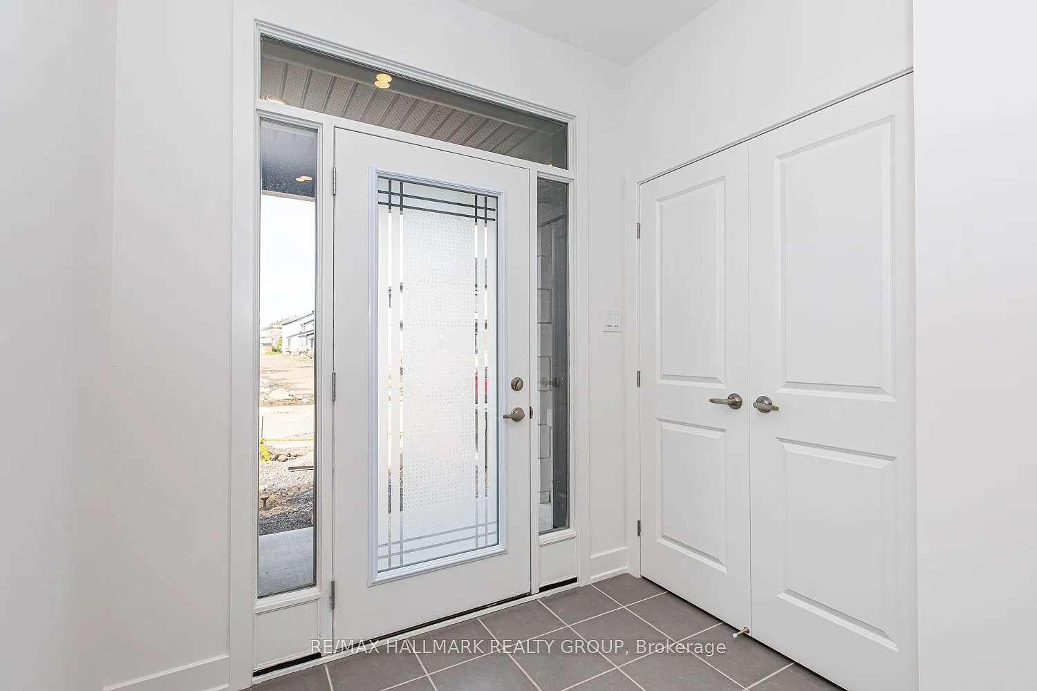 3 bed, $2,750 — Photo 3