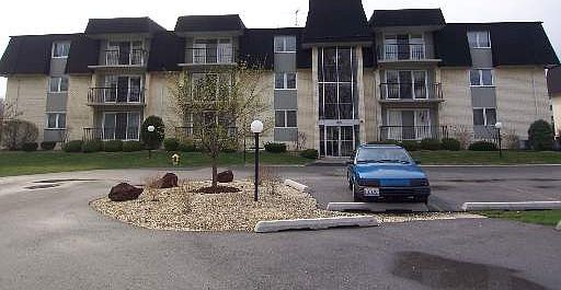 1st image of 18531 S Wentworth Ave #3C
