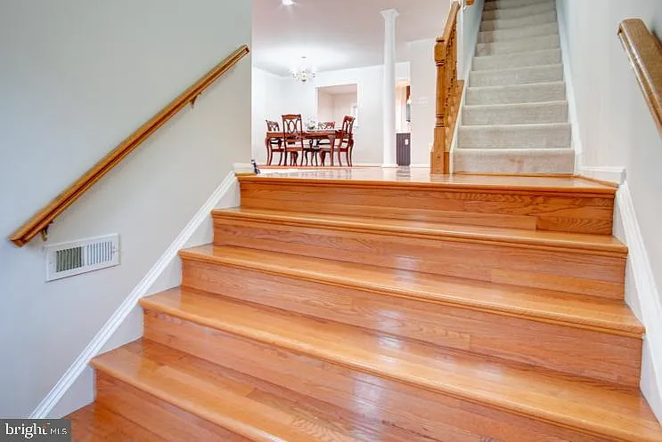 6912 Kerrywood Cir — Photo 3