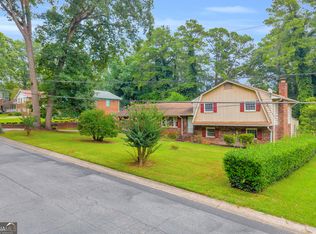 1199 Burbank Trl, Morrow, GA 30260