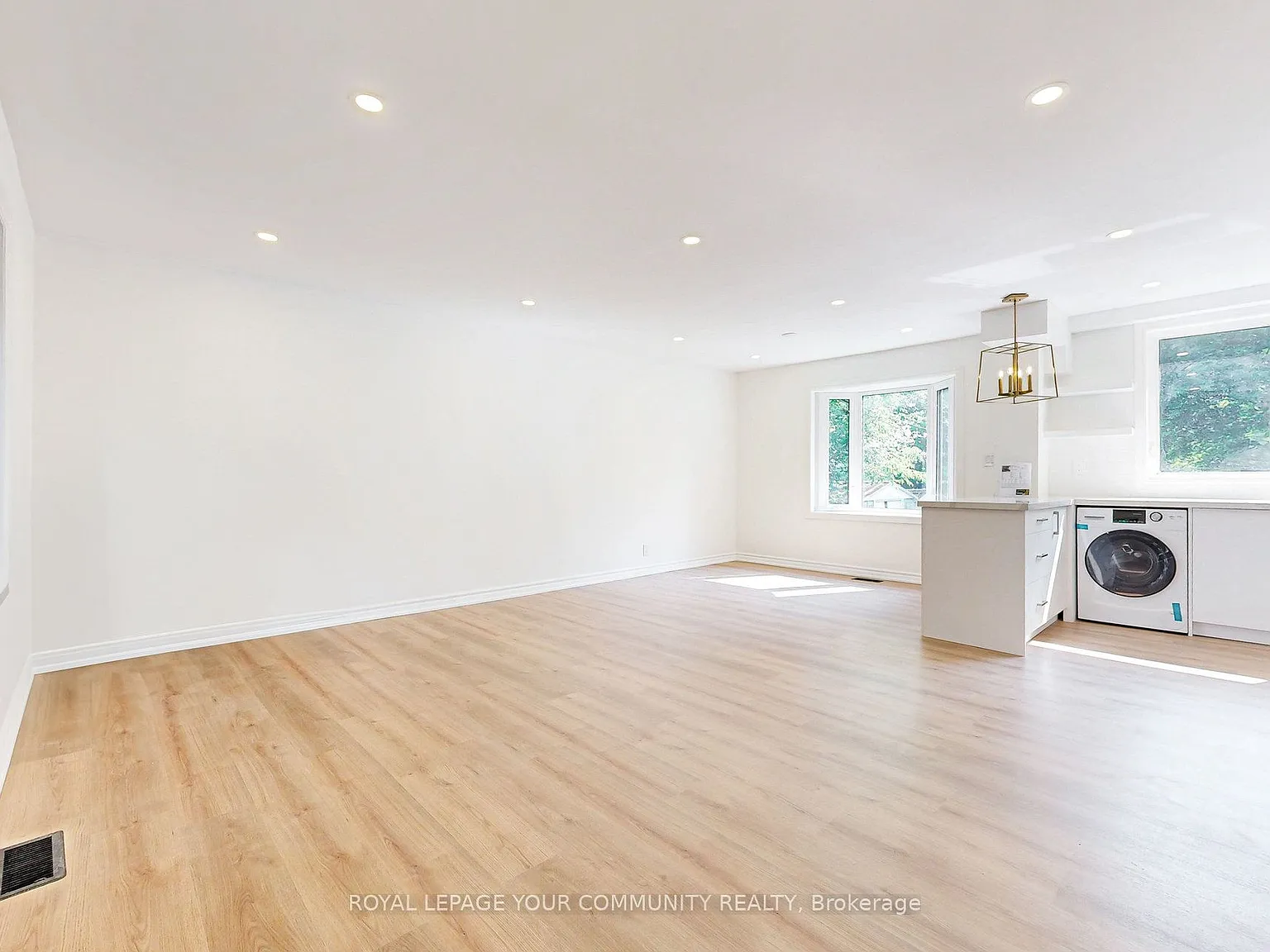 2 bed, $2,950 — Photo 4