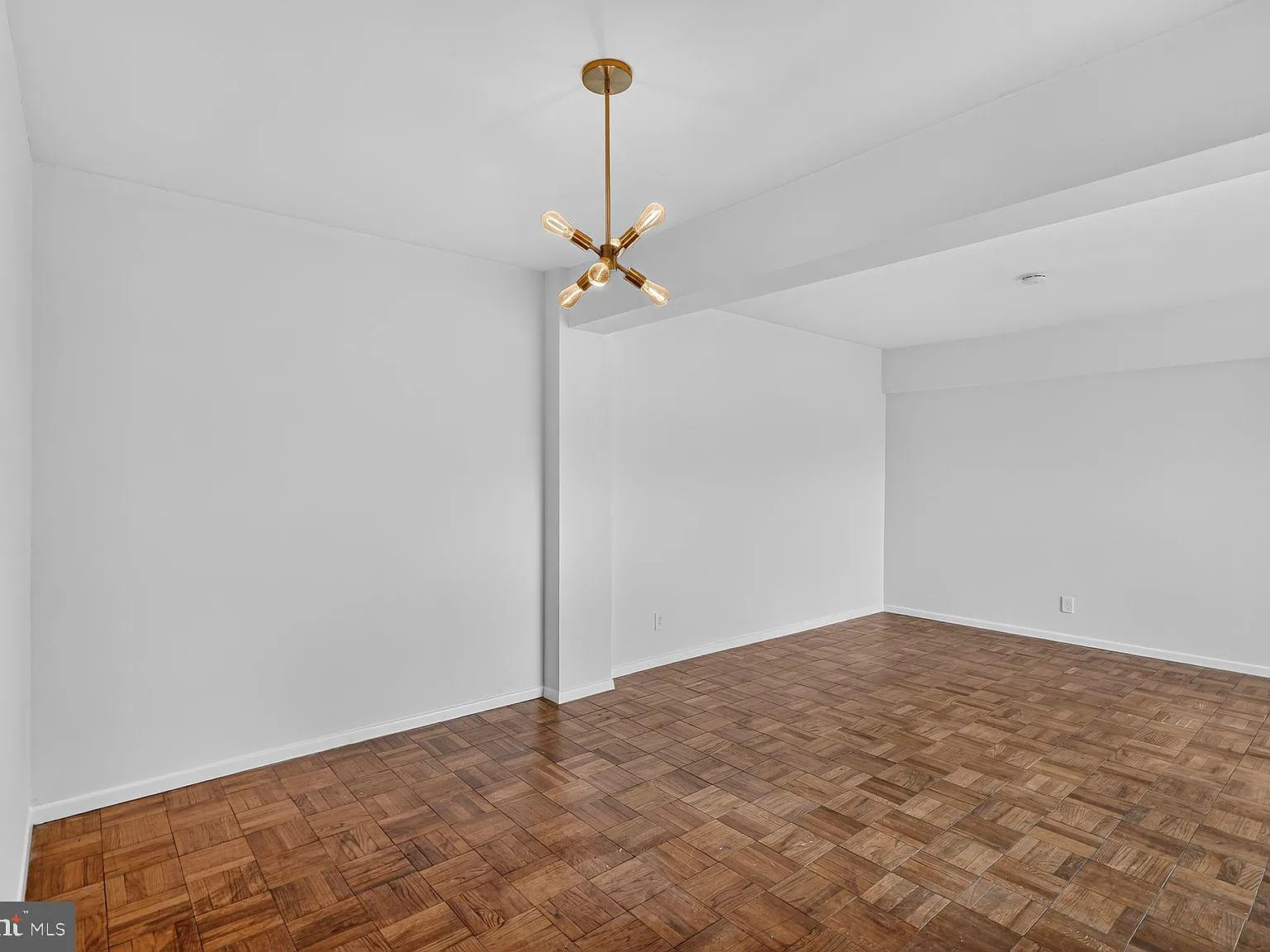 Wesley Heights — Photo 4