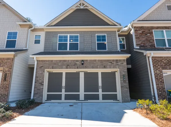 2882 Cadence Walk Rd, Atlanta, GA 30360