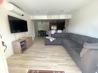 5402 Balboa Arms Dr, San Diego, CA 92117