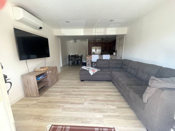 5402 Balboa Arms Dr