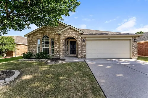 624 Cranbrook Dr Photo 1
