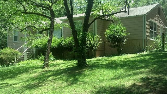 2nd image of 310 Hermitage Dr