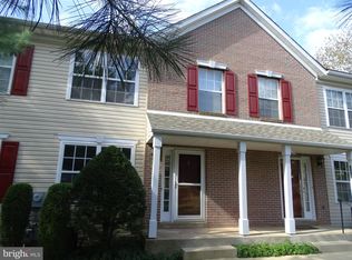 5061 Rebecca Fell Dr #198, Doylestown, PA 18902
