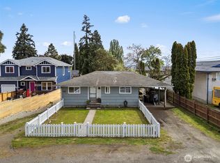 9444 5th Ave SW, Seattle, WA 98106