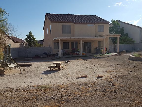 2nd image of 529 Country Apple Ave