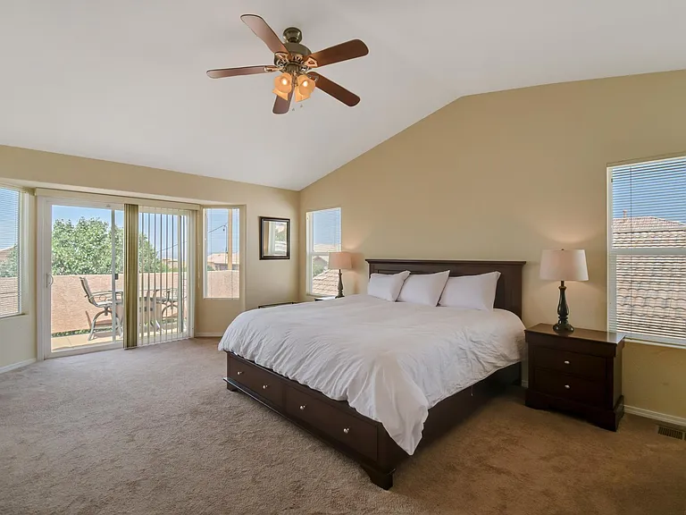 8627 Eagle Creek Dr NE — Photo 35