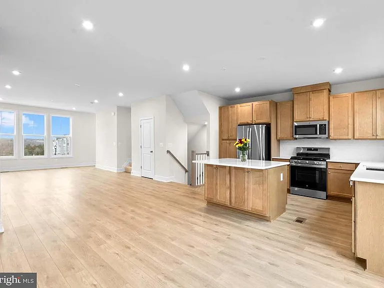 107 Checkerspot Way — Photo 2