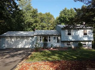 55 Greenes Ridge Rd, Hamden, CT 06514