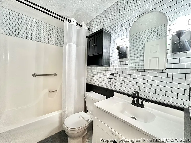 1963 Wedgewood Dr — Photo 16
