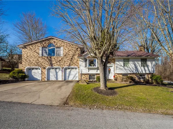 39 Homestead Dr, Avella, PA 15312