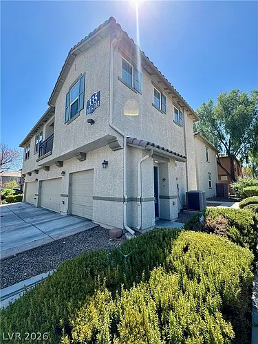 335 Clarence House Ave #103 Photo 1