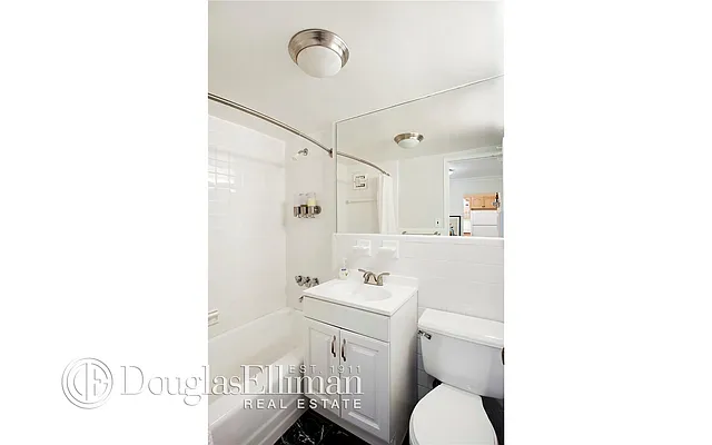 Sold by Douglas Elliman | media 15