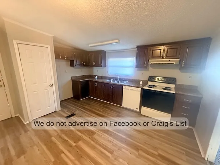 96 Heritage Way — Photo 3
