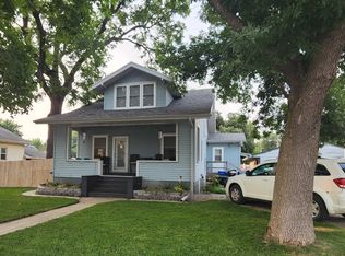 212 W 7th St, Sanborn, IA 51248