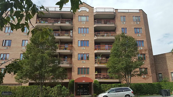 Rented by Brownstone Real Estate | media 24