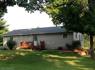 182 Reading Ave, Hillsdale, MI 49242