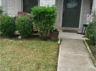 8014 Sanders Glen Ln, Humble, TX 77338