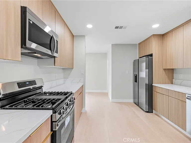7108 Quakertown Ave — Photo 2