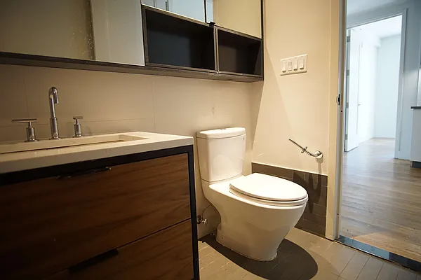 Rented by Lofts and Flats LLC | media 19