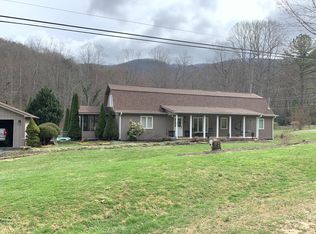 180 Domeno Dr, Swannanoa, NC 28778