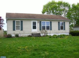 2122 Pleasant View Rd, Coopersburg, PA 18036