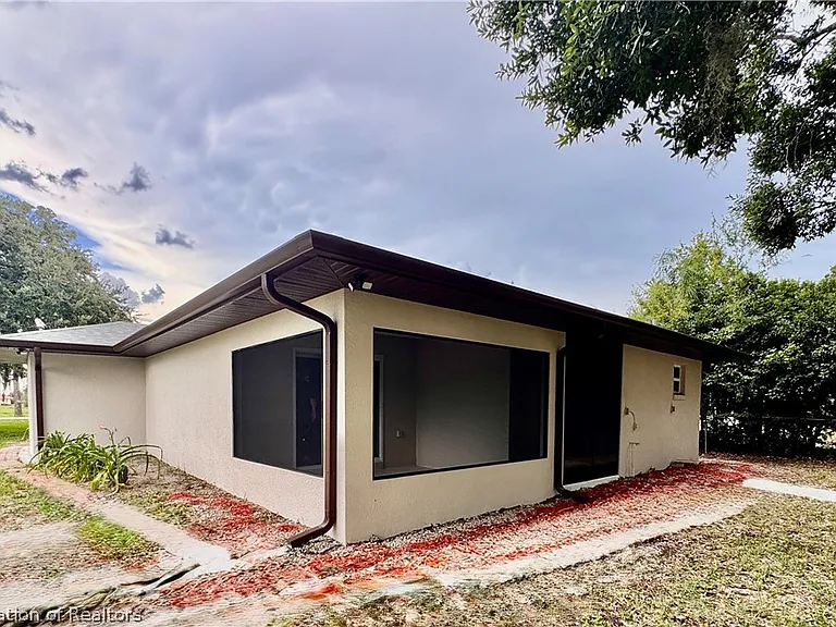 3252 Golfview Rd — Photo 18