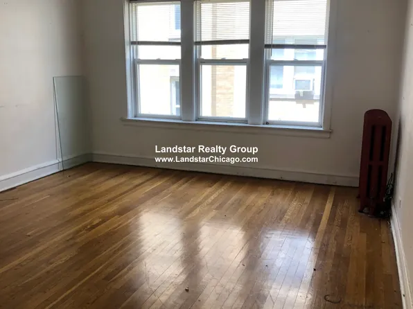 4043 N Mozart St APT 1E, Chicago, IL 60618