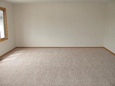 3rd image of 364 Curwick Dr