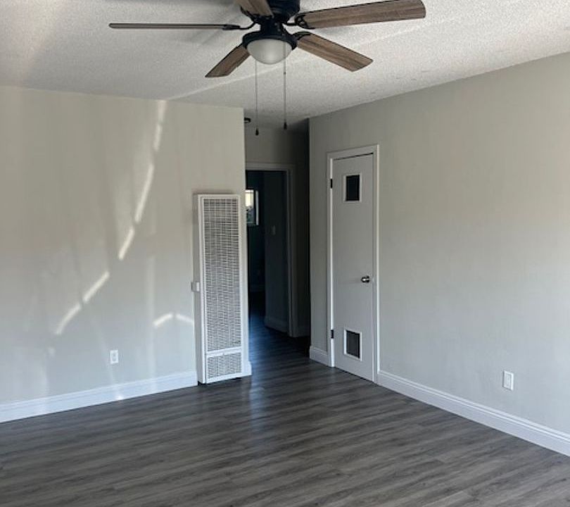1st image of 648 W 92nd St #8
