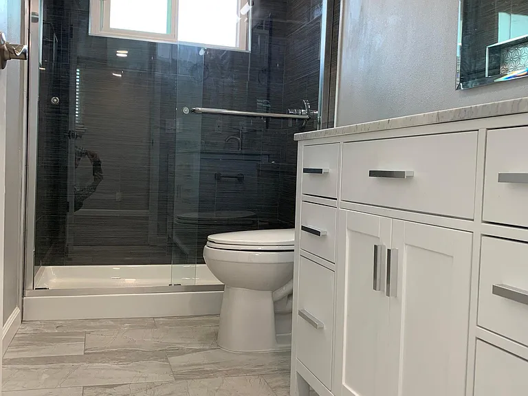 2043 Town And Country Ln — Photo 16