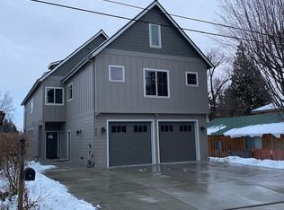 405 S 1st St #B, Chelan, WA 98816