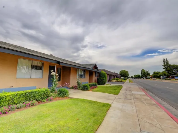 461 W Shaw Ave #461, Fresno, CA 93704