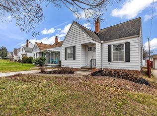 9302 McCracken Blvd, Garfield Heights, OH 44125