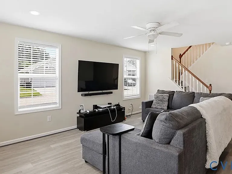 3901 Lighthouse Ln — Photo 6