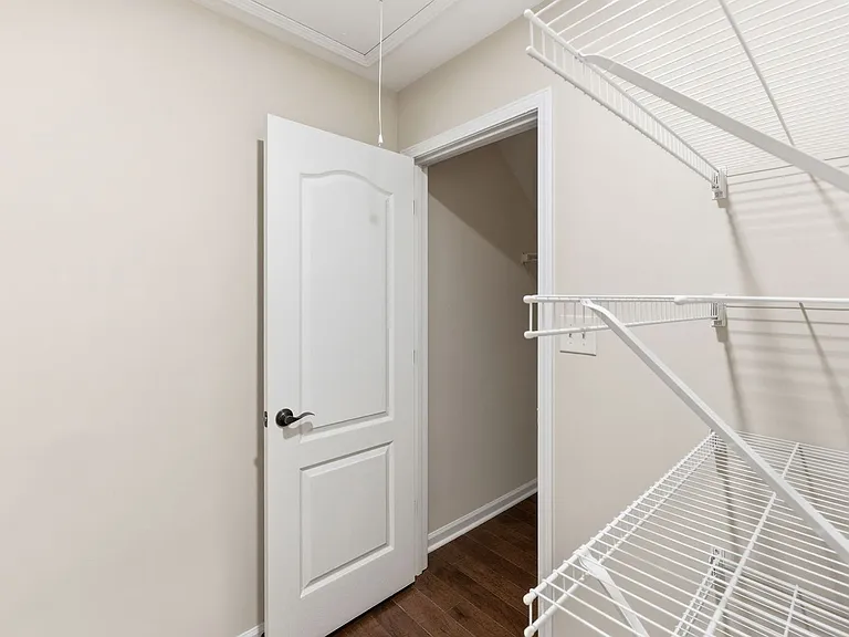 2826 Fox Wood Ln — Photo 25