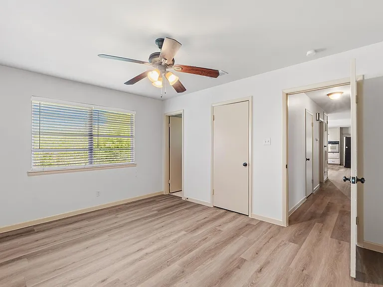 2414 Havenside Dr — Photo 15