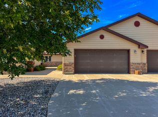 2067 Meadowlark Ln, Huron, SD 57350