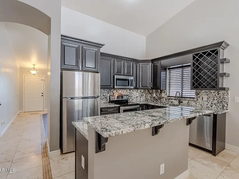 365 W Settlers Trl — Photo 12
