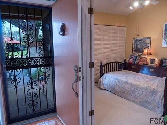 5th image of 51 Village Cir