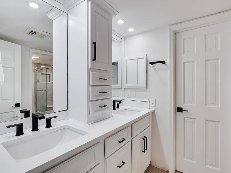 4005 Gulf Shore Blvd N #106 — Photo 8