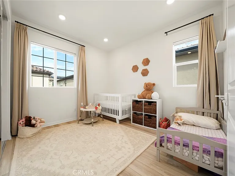 27658 S Heartwood Dr — Photo 23