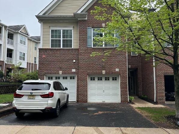 99 Taft Ln, Morristown Town, NJ 07960