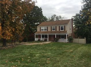 1546 King John Dr, Pittsburgh, PA 15237